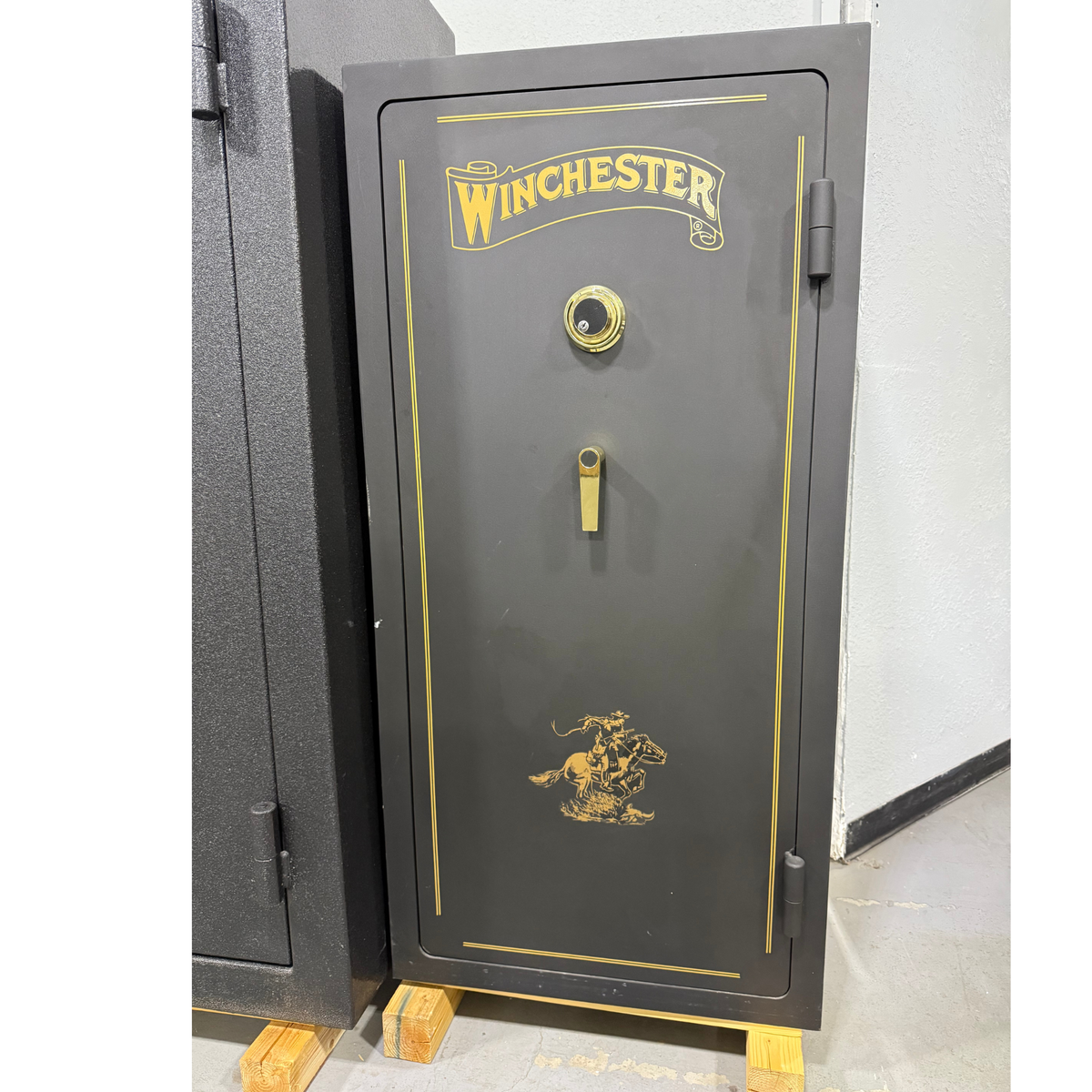 Used | Winchester Safe
