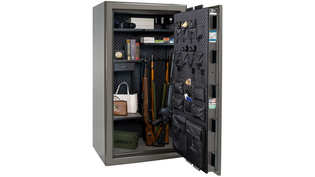 Presidential 40 Gray Gloss - Open Interior